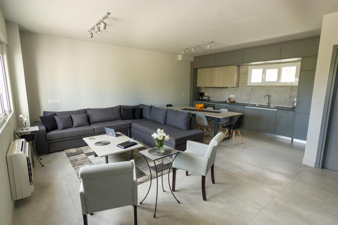 Amera - Troumpas Family Apartments Leonídion Dış mekan fotoğraf