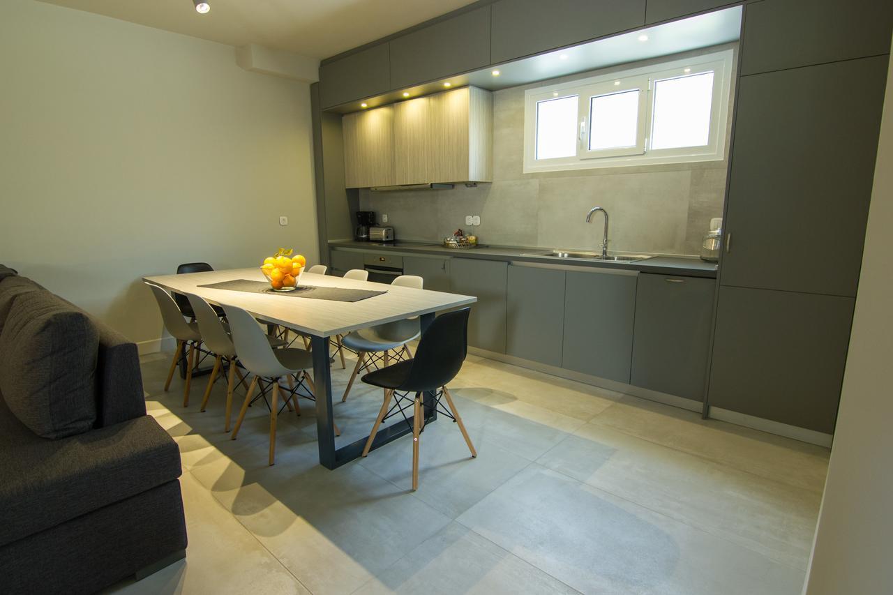 Amera - Troumpas Family Apartments Leonídion Dış mekan fotoğraf